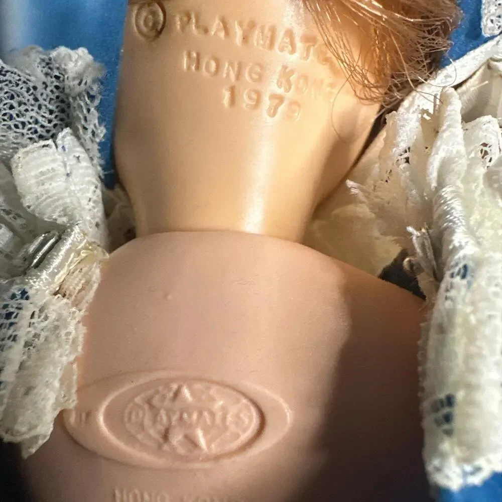 N/A doll vintage